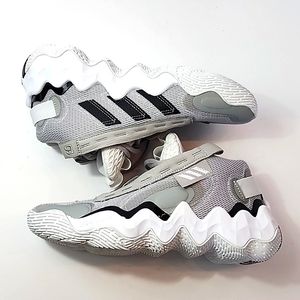 ADIDAS WOMENS MID HIGH SNEAKERS